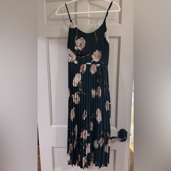 a new day Dresses & Skirts - A New Day Dark Green Floral Pleated Midi Dress with Pink Blooms Small NWT